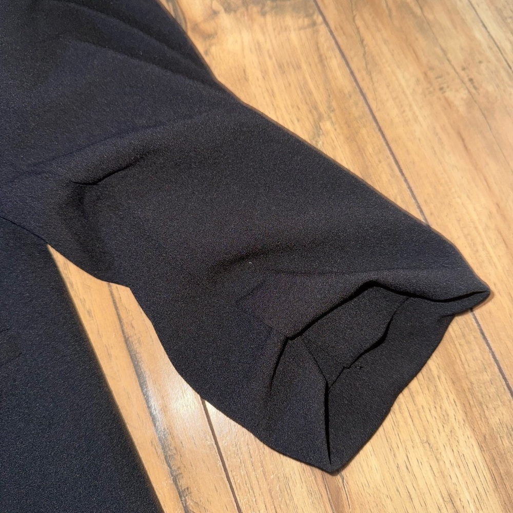 Black blazer - Picture 4 of 6